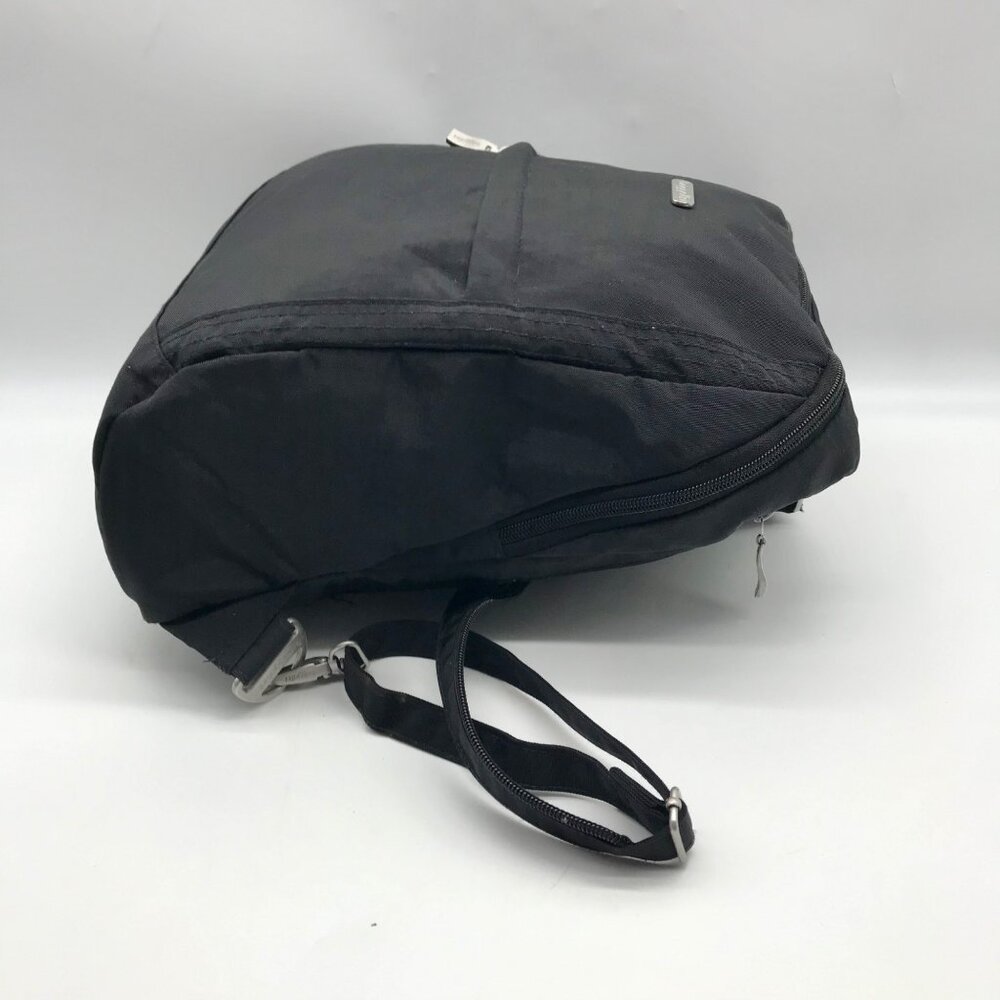 Baggallini Black Nylon Excursion Convertible Slin… - image 3